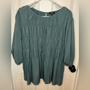 ODDY blouse size 1XL. 98% polyester, 2% rayon. Green in color